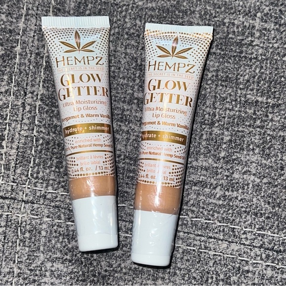 Hempz Other - New hempz glow getter lip gloss. Set of 2